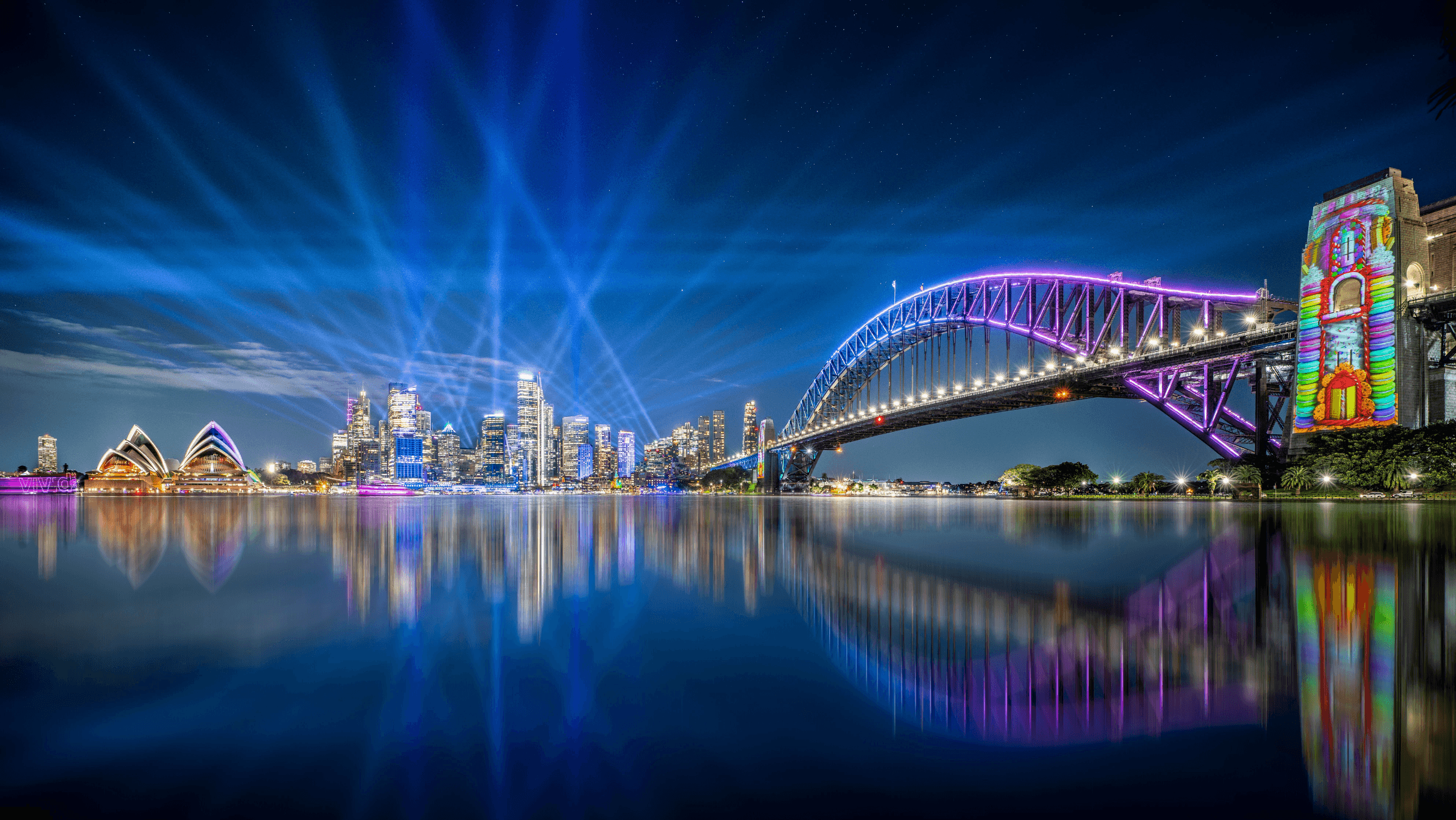 Salt & Pepper Squiz - The Vivid Sydney Exclusive Premiere
