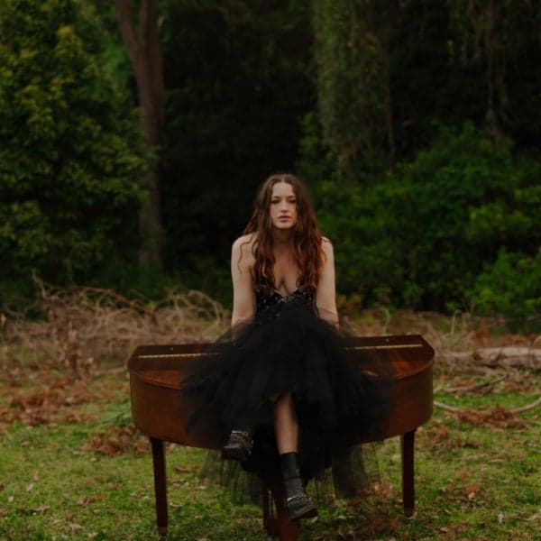 MEG WASHINGTON: Natural Beauty Tour