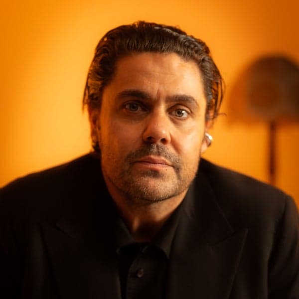 DAN SULTAN (SOLO)