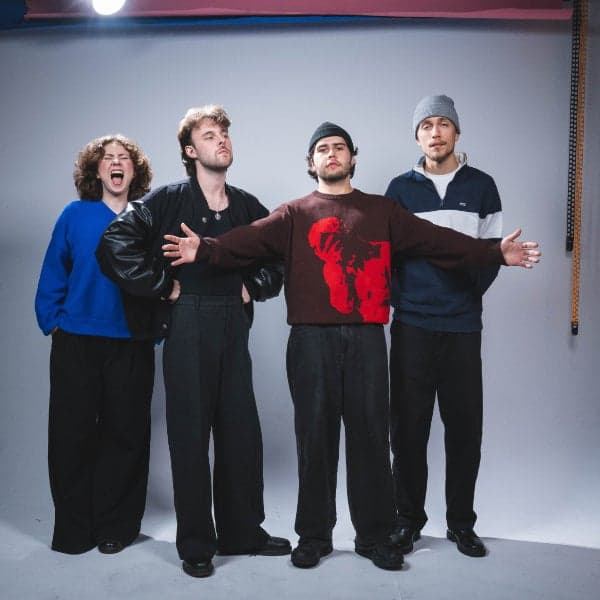 Toy Saints - 'I Want You To Throw Me'